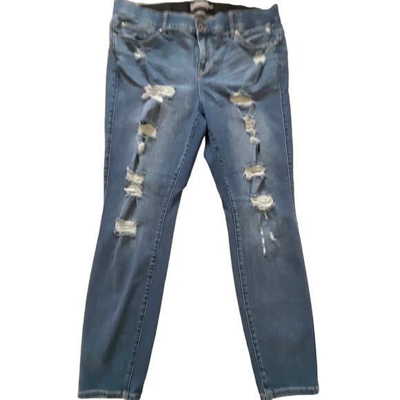 Torrid Plus Size Bombshell Skinny Jeans, Distressed, destroyed,  Ladies 20 R - Picture 1 of 6
